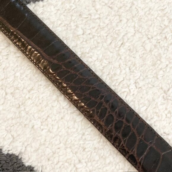 Vintage Womens Small Made in Italy Brown Leather Embossed Crocodile Croc Belt main image 4